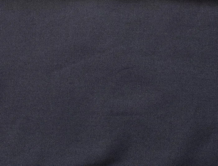 Bomuldspose med fals, 220 g/m², nærbillede af stoffet – marineblå